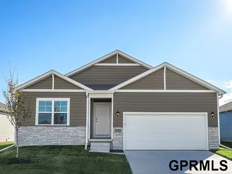16326 Davidson St, Bennington, NE 68007