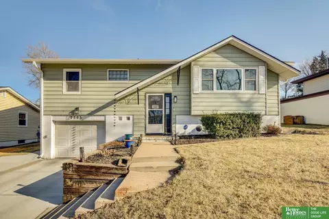 7305 S 50th St, Omaha, NE 68157