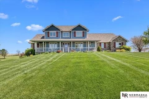 7349 S Terrace Trl, Blair, NE 68008
