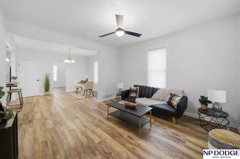1035 E 2nd St, Fremont, NE 68025
