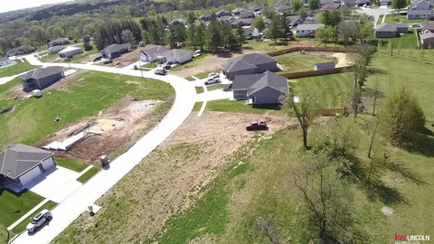 985 Evergreen Rd, Bennet, NE 68317