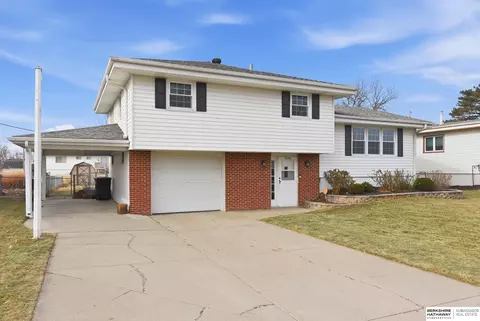 5418 N 93 Ave, Omaha, NE 68134