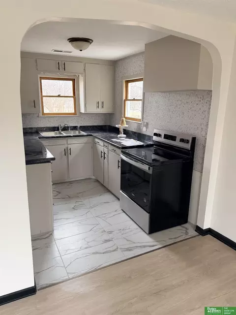 610 Oak St, Greenwood, NE 68366