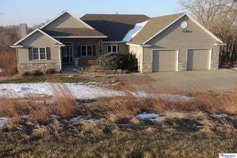 729 Arneal Rd, North Bend, NE 68649