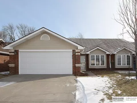10330 N 140th St, Waverly, NE 68462