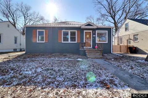 841 E 15th St, Fremont, NE 68025