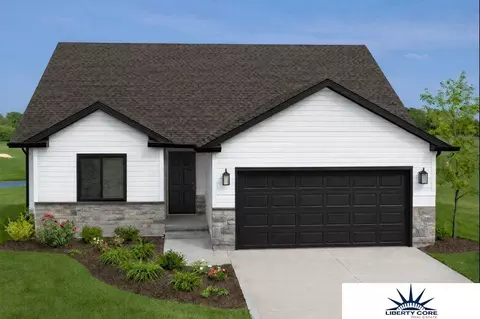 2831 Lakeside Dr, Plattsmouth, NE 68048