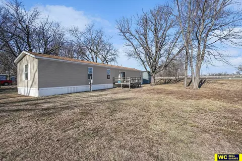 Exterior - 950 Bridge St, Scribner, NE 68057 photo 2 of 3