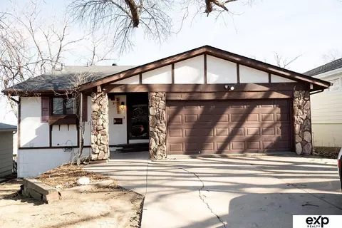 4721 S 79 Ave, Ralston, NE 68127