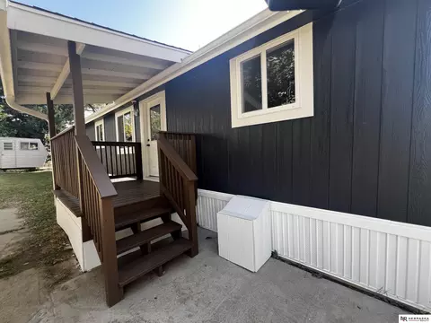 2007 Betz Rd #5B, Bellevue, NE 68005