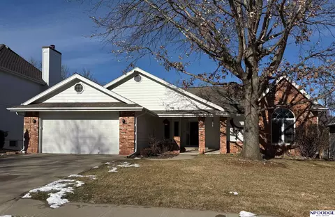 14464 Burdette St, Omaha, NE 68116
