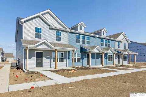 4715 E 21st Ave, Fremont, NE 68025