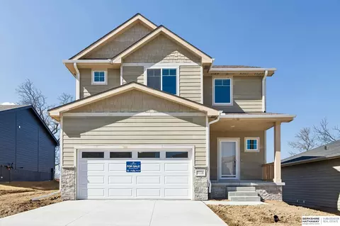 7716 N 116th Ave, Omaha, NE 68142