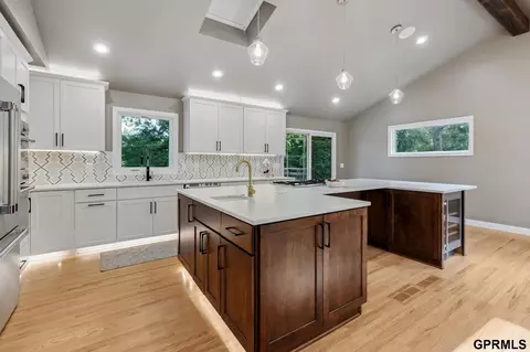 Kitchen - 9334 Spring St, Omaha, NE 68124 photo 5 of 5