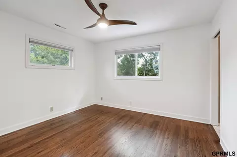 Bedroom - 9334 Spring St, Omaha, NE 68124 photo 3 of 10
