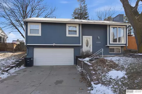 5180 S 147th Cir, Omaha, NE 68137