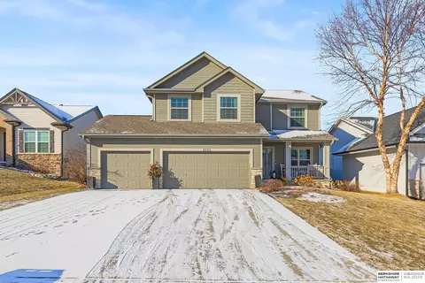 8226 N 162nd St, Bennington, NE 68007