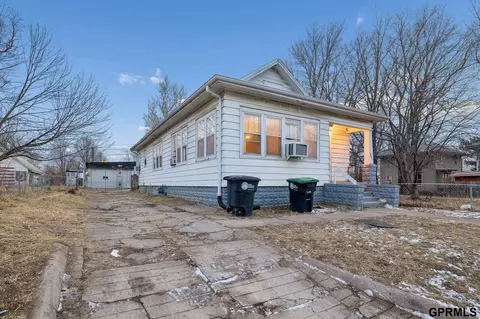 1529 Grant St, Omaha, NE 68110