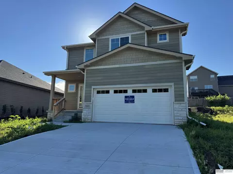 7813 N 116th Ave, Omaha, NE 68142
