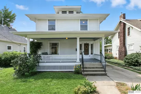 2045 S 20th St, Lincoln, NE 68502
