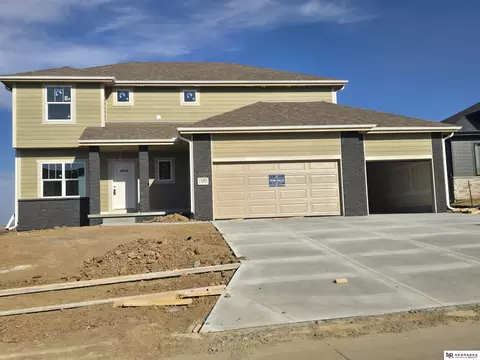 11003 N 161 Ave, Bennington, NE 68007