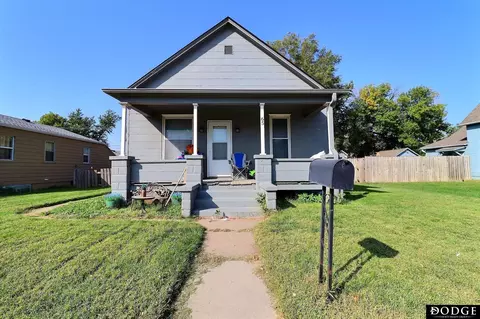 65 S Bell St, Fremont, NE 68025