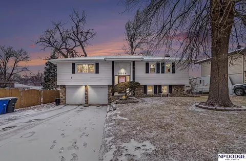 9506 Ohio St, Omaha, NE 68134
