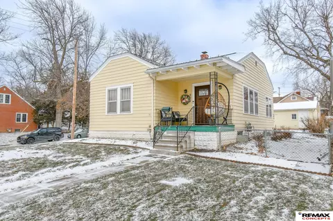 900 Elmwood Ave, Lincoln, NE 68510
