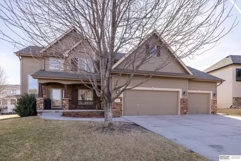 19671 Lamont St, Omaha, NE 68130