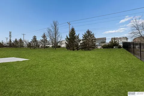 Exterior - 21359 E Cir, Elkhorn, NE 68022 photo 4 of 5
