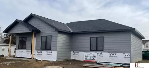 308 Maple St, Friend, NE 68359