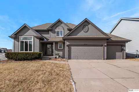6728 S 162nd Ave, Omaha, NE 68135