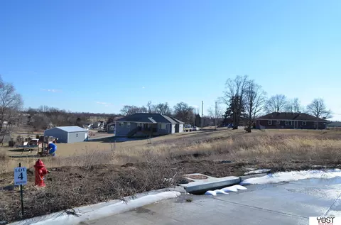 lot4 E Park Cir, Weeping Water, NE 68463