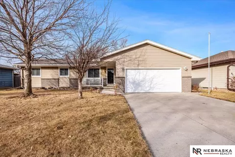 2961 Nebraska Ave, Fremont, NE 68025