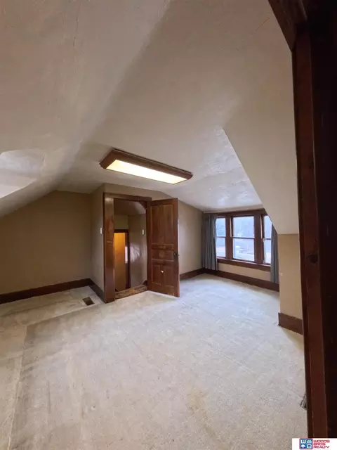 Bedroom - 405 E 6th St, Stromsburg, NE 68666 photo 2 of 3