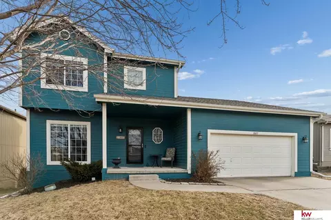 11657 S 209 St, Gretna, NE 68028