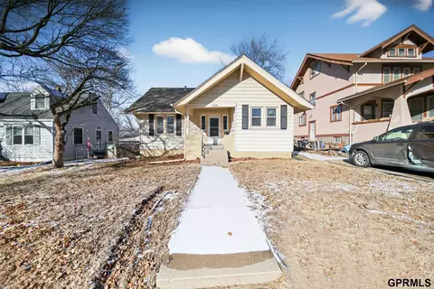 4168 Wakeley St, Omaha, NE 68131