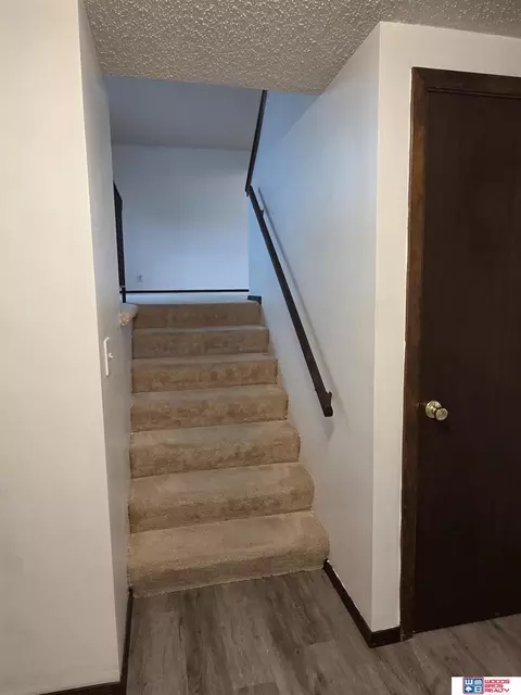 Entry Way - 2700 Ella St, Beatrice, NE 68310 photo 3 of 4