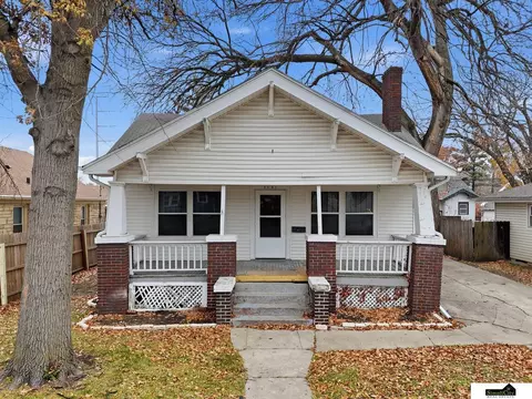 2031 S 34th St, Lincoln, NE 68506