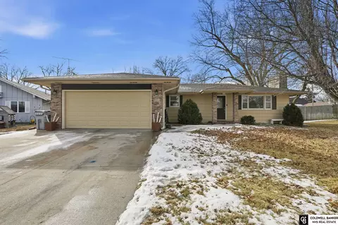 905 Park Ave, Milford, NE 68405