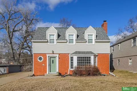 5640 Western Ave, Omaha, NE 68132