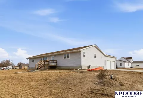921 E 8th St, North Bend, NE 68649