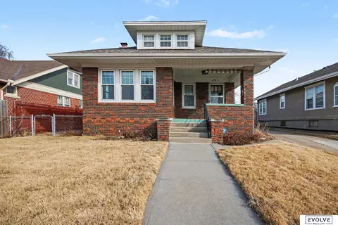 2749 N 47th Ave, Omaha, NE 68104