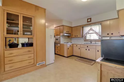 108 8th St, Scribner, NE 68057 photo 6