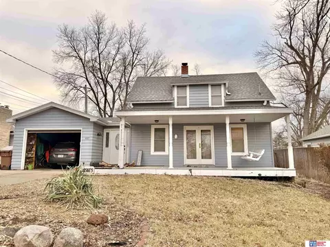 107 Pearl St, Seward, NE 68434