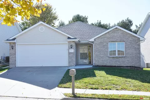 5311 Pony Hill Ct, Lincoln, NE 68516