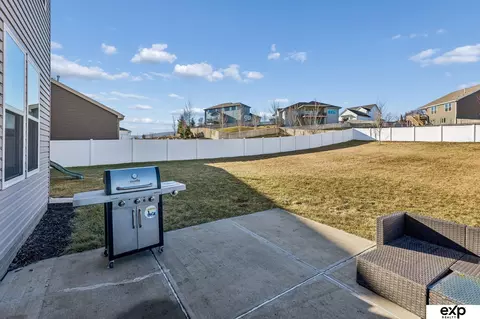 Exterior - 8010 S 184 Ter, Omaha, NE 68136 photo 4 of 7