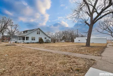 304 Eldon St, Talmage, NE 68448 photo 5