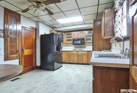 304 Eldon St, Talmage, NE 68448 photo 18