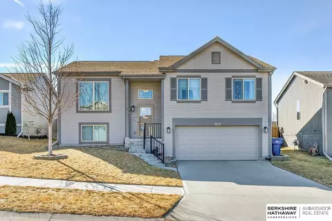 7766 N 149 St, Bennington, NE 68007